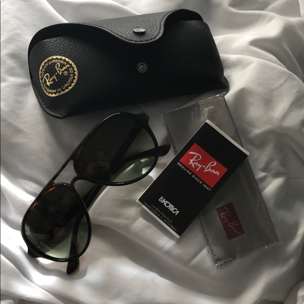 Ray Ban Sunglasses- CATS 5000 CLASSIC Tortoise